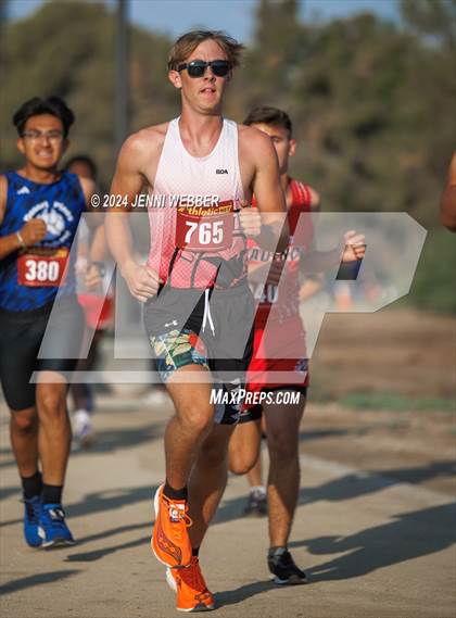 Thumbnail 2 in Larry Burgess Las Vegas Invitational (Varsity Boys A) photogallery.