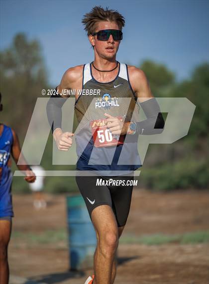 Thumbnail 1 in Larry Burgess Las Vegas Invitational (Varsity Boys A) photogallery.