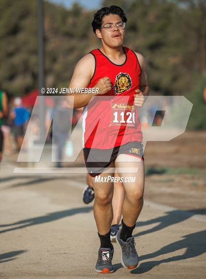 Thumbnail 2 in Larry Burgess Las Vegas Invitational (Varsity Boys A) photogallery.