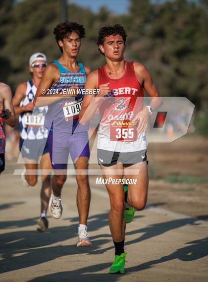 Thumbnail 3 in Larry Burgess Las Vegas Invitational (Varsity Boys A) photogallery.