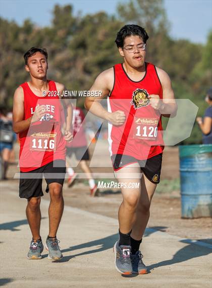 Thumbnail 2 in Larry Burgess Las Vegas Invitational (Varsity Boys A) photogallery.