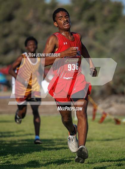 Thumbnail 2 in Larry Burgess Las Vegas Invitational (Varsity Boys A) photogallery.