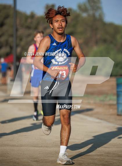 Thumbnail 2 in Larry Burgess Las Vegas Invitational (Varsity Boys A) photogallery.