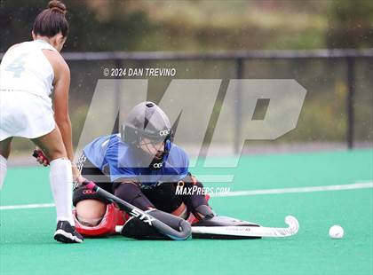 Thumbnail 2 in First Colonial vs. Trinity Episcopal photogallery.