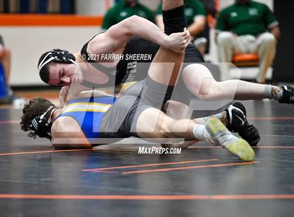 Thumbnail 2 in Klein vs Prosper photogallery.
