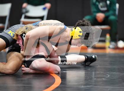 Thumbnail 2 in Klein vs Prosper photogallery.