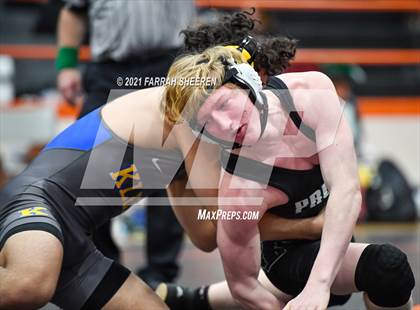 Thumbnail 3 in Klein vs Prosper photogallery.