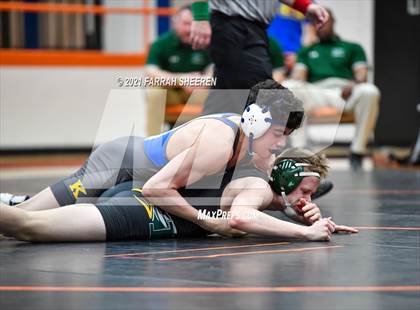 Thumbnail 2 in Klein vs Prosper photogallery.