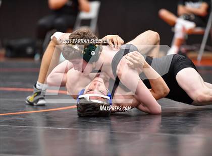 Thumbnail 3 in Klein vs Prosper photogallery.