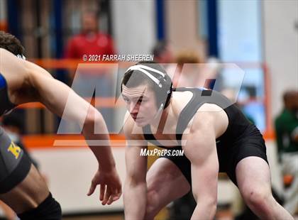 Thumbnail 1 in Klein vs Prosper photogallery.