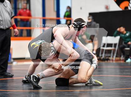 Thumbnail 3 in Klein vs Prosper photogallery.