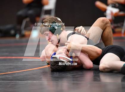 Thumbnail 2 in Klein vs Prosper photogallery.
