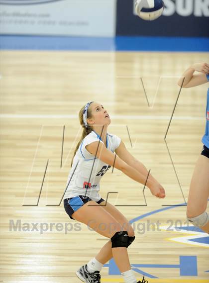 Thumbnail 2 in Marymount vs. Redondo Union (CIF SS D1AA Final) photogallery.