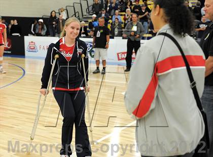 Thumbnail 2 in Marymount vs. Redondo Union (CIF SS D1AA Final) photogallery.