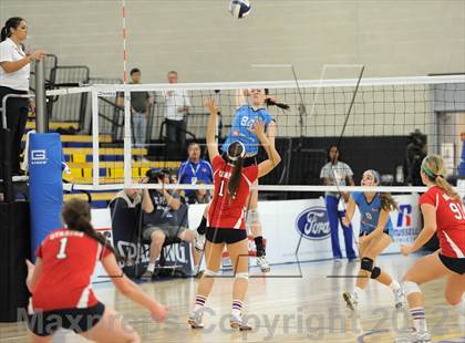 Thumbnail 2 in Marymount vs. Redondo Union (CIF SS D1AA Final) photogallery.