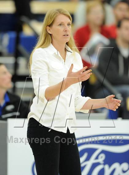 Thumbnail 2 in Marymount vs. Redondo Union (CIF SS D1AA Final) photogallery.