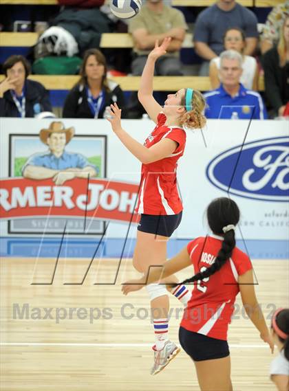 Thumbnail 3 in Marymount vs. Redondo Union (CIF SS D1AA Final) photogallery.