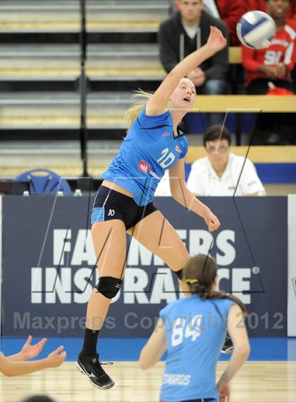 Thumbnail 2 in Marymount vs. Redondo Union (CIF SS D1AA Final) photogallery.