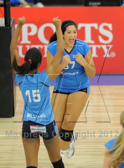 Thumbnail 1 in Marymount vs. Redondo Union (CIF SS D1AA Final) photogallery.