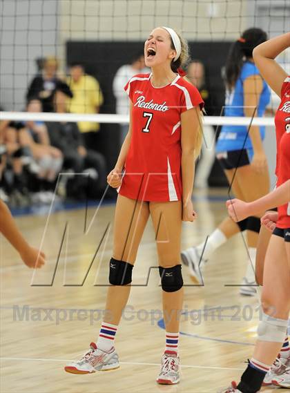 Thumbnail 2 in Marymount vs. Redondo Union (CIF SS D1AA Final) photogallery.