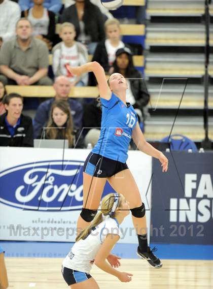 Thumbnail 2 in Marymount vs. Redondo Union (CIF SS D1AA Final) photogallery.