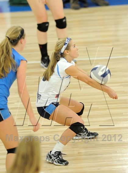 Thumbnail 2 in Marymount vs. Redondo Union (CIF SS D1AA Final) photogallery.