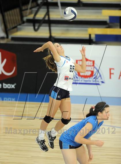 Thumbnail 1 in Marymount vs. Redondo Union (CIF SS D1AA Final) photogallery.