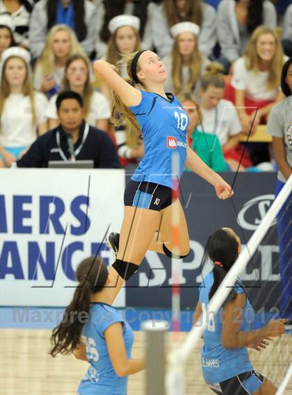 Thumbnail 1 in Marymount vs. Redondo Union (CIF SS D1AA Final) photogallery.