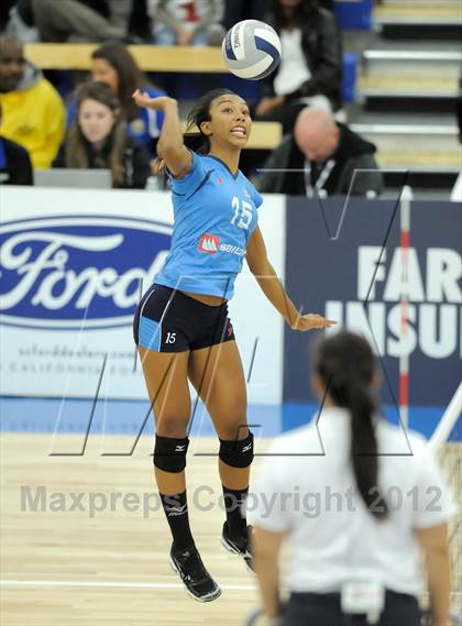 Thumbnail 1 in Marymount vs. Redondo Union (CIF SS D1AA Final) photogallery.