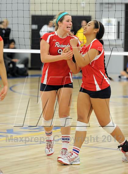 Thumbnail 2 in Marymount vs. Redondo Union (CIF SS D1AA Final) photogallery.