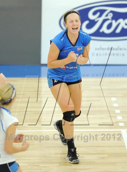 Thumbnail 3 in Marymount vs. Redondo Union (CIF SS D1AA Final) photogallery.