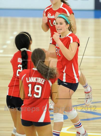 Thumbnail 1 in Marymount vs. Redondo Union (CIF SS D1AA Final) photogallery.