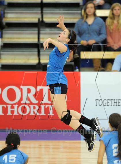 Thumbnail 3 in Marymount vs. Redondo Union (CIF SS D1AA Final) photogallery.