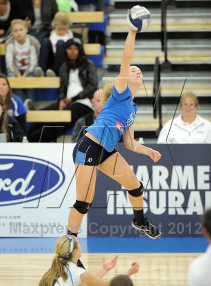 Thumbnail 1 in Marymount vs. Redondo Union (CIF SS D1AA Final) photogallery.
