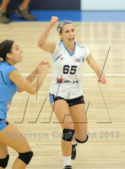 Thumbnail 2 in Marymount vs. Redondo Union (CIF SS D1AA Final) photogallery.
