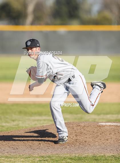 Thumbnail 2 in Selma @ Dinuba photogallery.