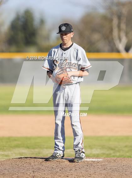 Thumbnail 2 in Selma @ Dinuba photogallery.