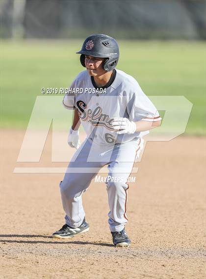 Thumbnail 1 in Selma @ Dinuba photogallery.