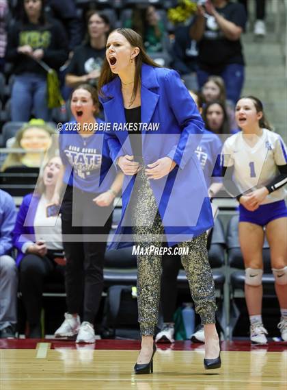 Thumbnail 1 in Bushland vs. Central Heights (UIL 3A Volleyball Semifinal) photogallery.