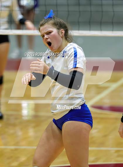 Thumbnail 1 in Bushland vs. Central Heights (UIL 3A Volleyball Semifinal) photogallery.