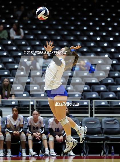 Thumbnail 1 in Bushland vs. Central Heights (UIL 3A Volleyball Semifinal) photogallery.