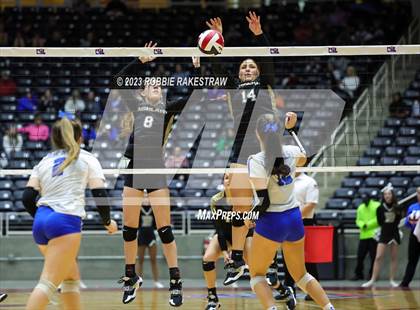 Thumbnail 3 in Bushland vs. Central Heights (UIL 3A Volleyball Semifinal) photogallery.