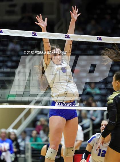 Thumbnail 1 in Bushland vs. Central Heights (UIL 3A Volleyball Semifinal) photogallery.