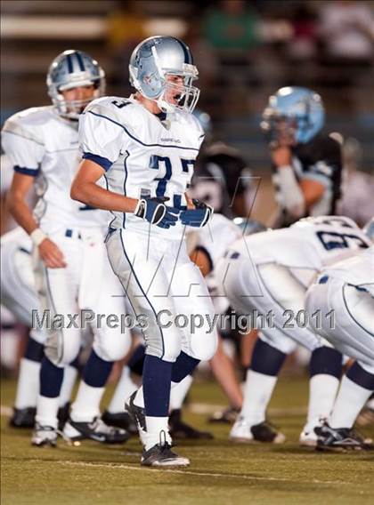 Thumbnail 3 in Gabrielino vs. Azusa photogallery.