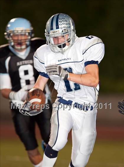 Thumbnail 2 in Gabrielino vs. Azusa photogallery.