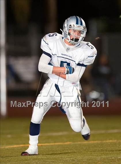 Thumbnail 2 in Gabrielino vs. Azusa photogallery.