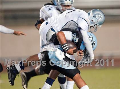 Thumbnail 2 in Gabrielino vs. Azusa photogallery.