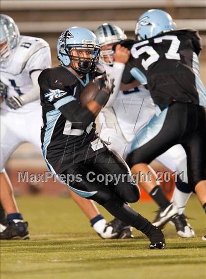 Thumbnail 2 in Gabrielino vs. Azusa photogallery.