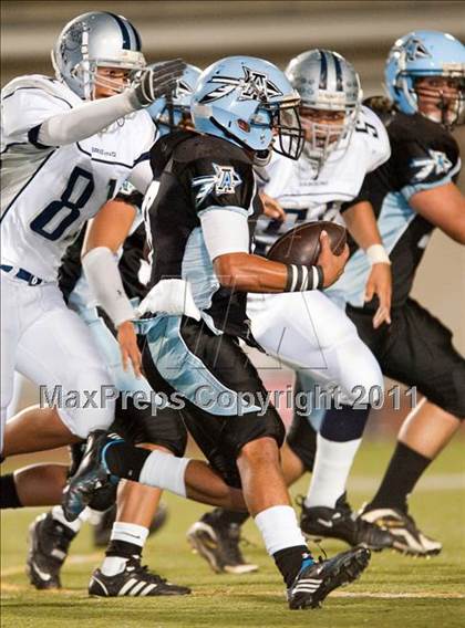 Thumbnail 1 in Gabrielino vs. Azusa photogallery.
