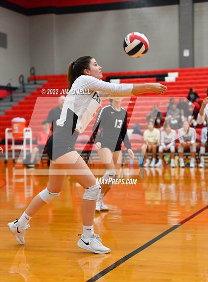 Thumbnail 3 in Lewisville @ Coppell (A Teams) photogallery.